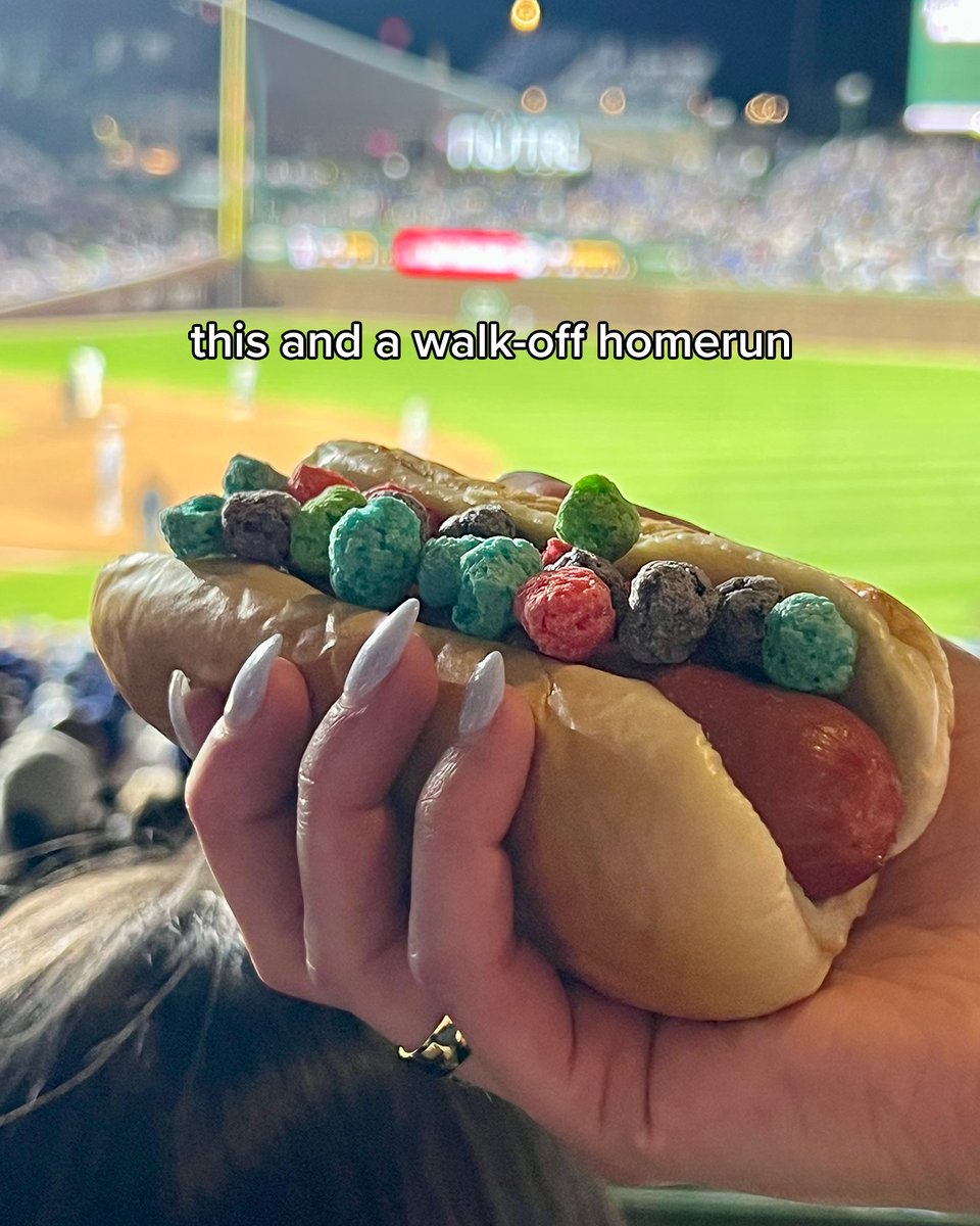 RealCapnCrunch's tweet image. 7th inning Crunch anyone?