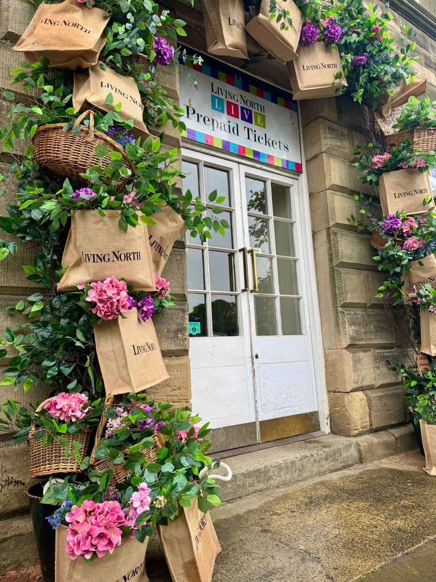 Join us today for the final day of Living North LIVE at Newcastle Racecourse! 🌺
Doors are open 10am–4pm, and you can get your tickets on the door 🎟️
See you there!
livingnorth.com/article/five-r…
