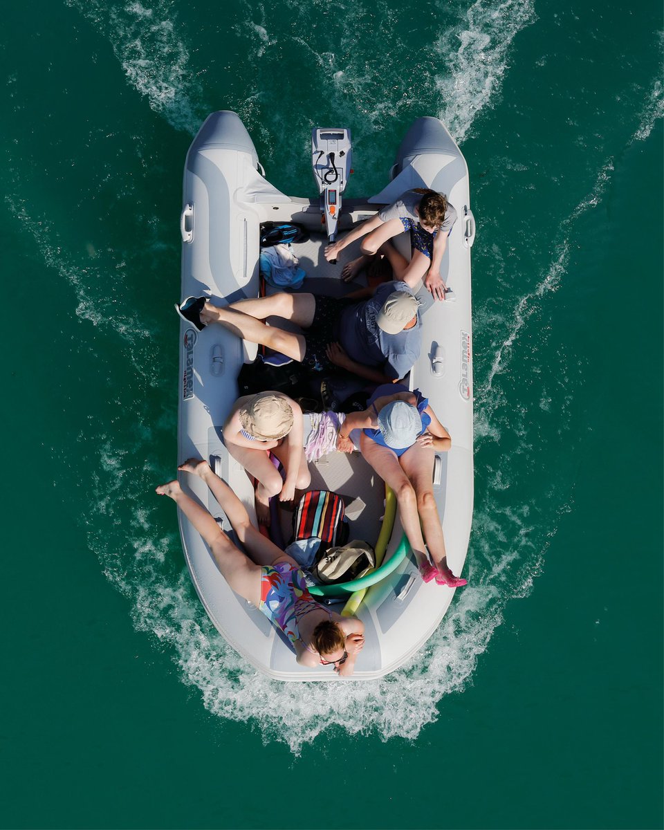 CHRIS TUBBS for EXIT Spring Summer 2025

‘PETITS BATEAUX’