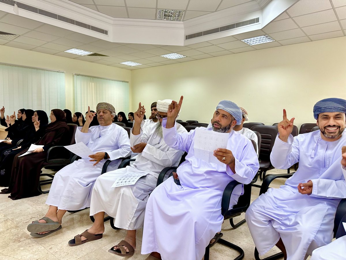 إدارة التعليم بسمائل tweet media