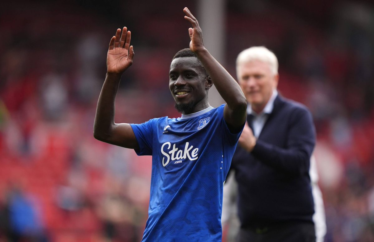 🚨BREAKING! - Everton and Idrissa Gueye are closing in on an agreement to sign a new contract. Gueye is keen to stay at Everton and an agreement is now at the final stages.

(Source - <a href="/Santi_J_FM/">Santi Aouna</a> )