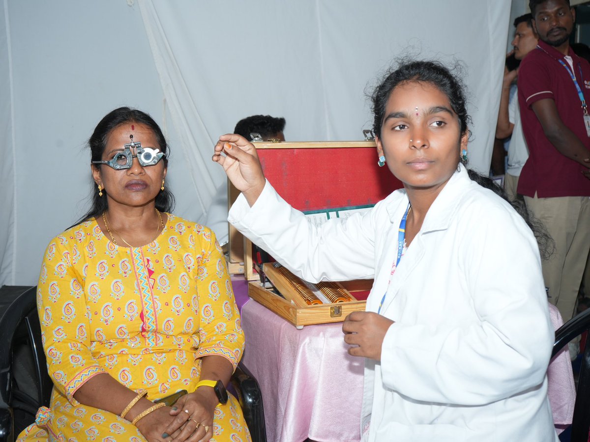 DIGP GC RRY (@digpgc) on Twitter photo A Free Eye Check-up Camp was conducted at GC RRY on 29th May in coordination with Global Eye Hospital. The initiative aimed to promote eye health and provide essential ophthalmic services to the personnel and family members of <a href="/DigpGc/">DIGP GC RRY</a> and <a href="/99RAF_CRPF/">99RAF</a>
<a href="/crpfindia/">🇮🇳CRPF🇮🇳</a> <a href="/CRPF_sector/">SOUTHERN SECTOR CRPF</a> A Free Eye Check-up Camp was conducted at GC RRY on 29th May in coordination with Global Eye Hospital. The initiative aimed to promote eye health and provide essential ophthalmic services to the personnel and family members of <a href="/DigpGc/">DIGP GC RRY</a> and <a href="/99RAF_CRPF/">99RAF</a>
<a href="/crpfindia/">🇮🇳CRPF🇮🇳</a> <a href="/CRPF_sector/">SOUTHERN SECTOR CRPF</a>