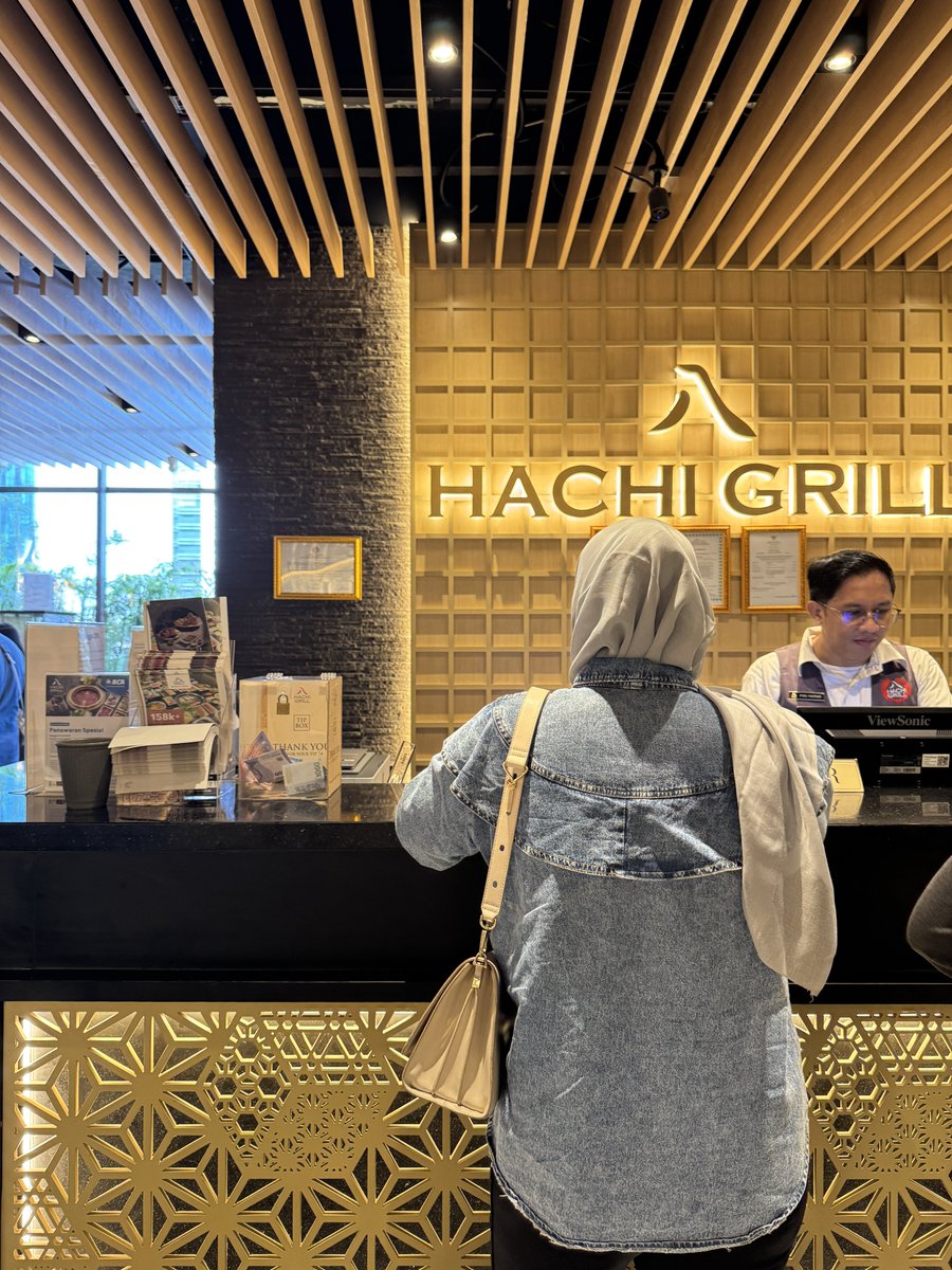 Suami macam apa kalo tiap makan istri yang bayar 🗿