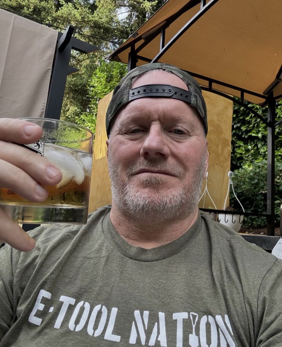 John Wayne (@wayne159211) on Twitter photo 