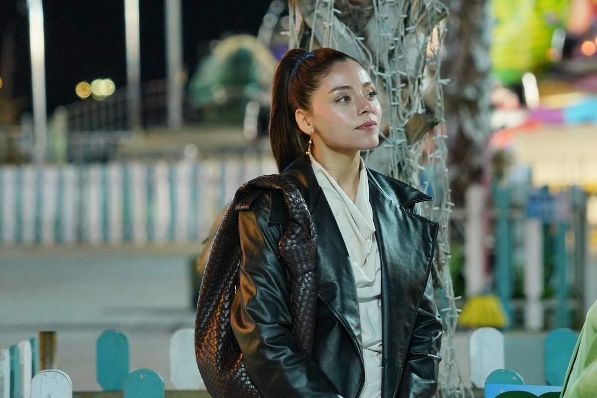 Yeni bölümden, Doğa.
Sıla Türkoğlu...
#KızılcıkŞerbeti