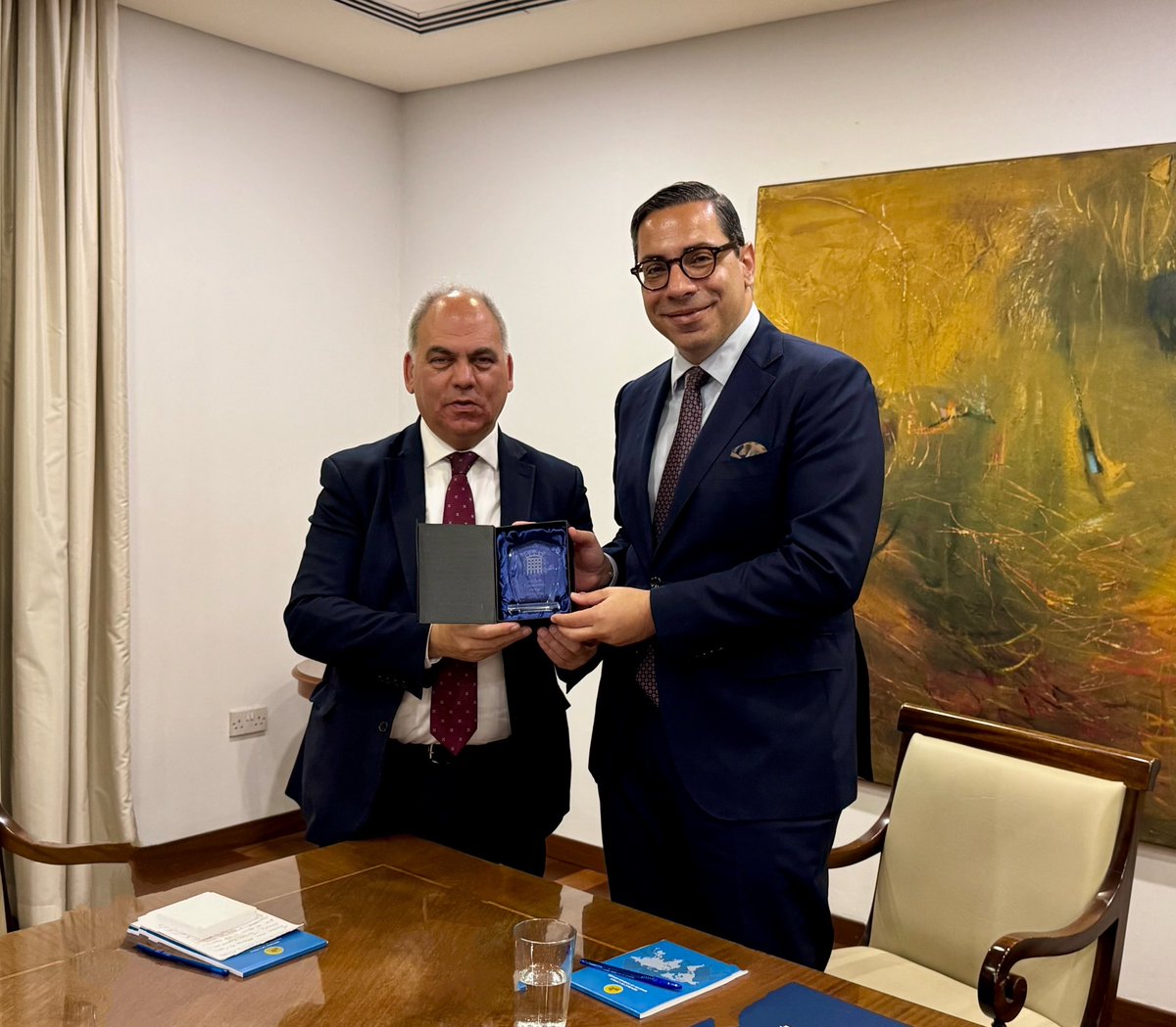 Constantinos Kombos (@ckombos) on Twitter photo Pleasure welcoming today <a href="/CyprusMFA/">Cyprus MFA</a> a delegation of the All-party Parliamentary Group (APPG) for Cyprus in the UK Parliament.
Discussion focused on:
🔹🇨🇾 -🇬🇧 relations.
🔹Update on developments with regard to the Cyprus Issue.
🔹Upcoming 🇨🇾Presidency of the Council of the EU. Pleasure welcoming today <a href="/CyprusMFA/">Cyprus MFA</a> a delegation of the All-party Parliamentary Group (APPG) for Cyprus in the UK Parliament.
Discussion focused on:
🔹🇨🇾 -🇬🇧 relations.
🔹Update on developments with regard to the Cyprus Issue.
🔹Upcoming 🇨🇾Presidency of the Council of the EU.