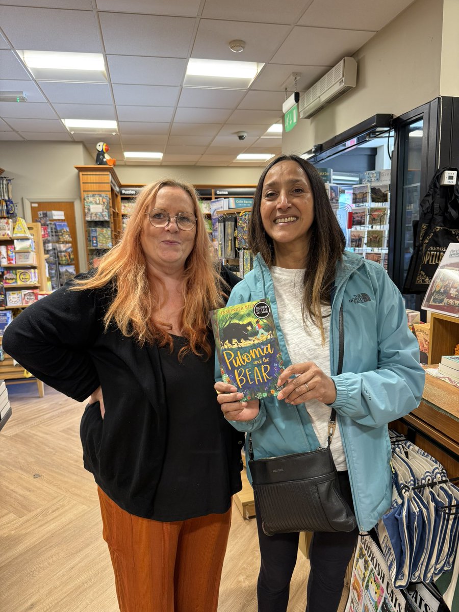 Jasbinder Bilan - I'm meant to be writing... (@jasinbath) on Twitter photo Booksellers are gold dust!! Such joy to meet the super enthusiastic Lynn @WaterstonesOban who is also passionate about saving sloth bears too!! Signed copies of all my books in store!! <a href="/BarringtonStoke/">Barrington Stoke</a> <a href="/chickenhsebooks/">Chicken House</a> Booksellers are gold dust!! Such joy to meet the super enthusiastic Lynn @WaterstonesOban who is also passionate about saving sloth bears too!! Signed copies of all my books in store!! <a href="/BarringtonStoke/">Barrington Stoke</a> <a href="/chickenhsebooks/">Chicken House</a>