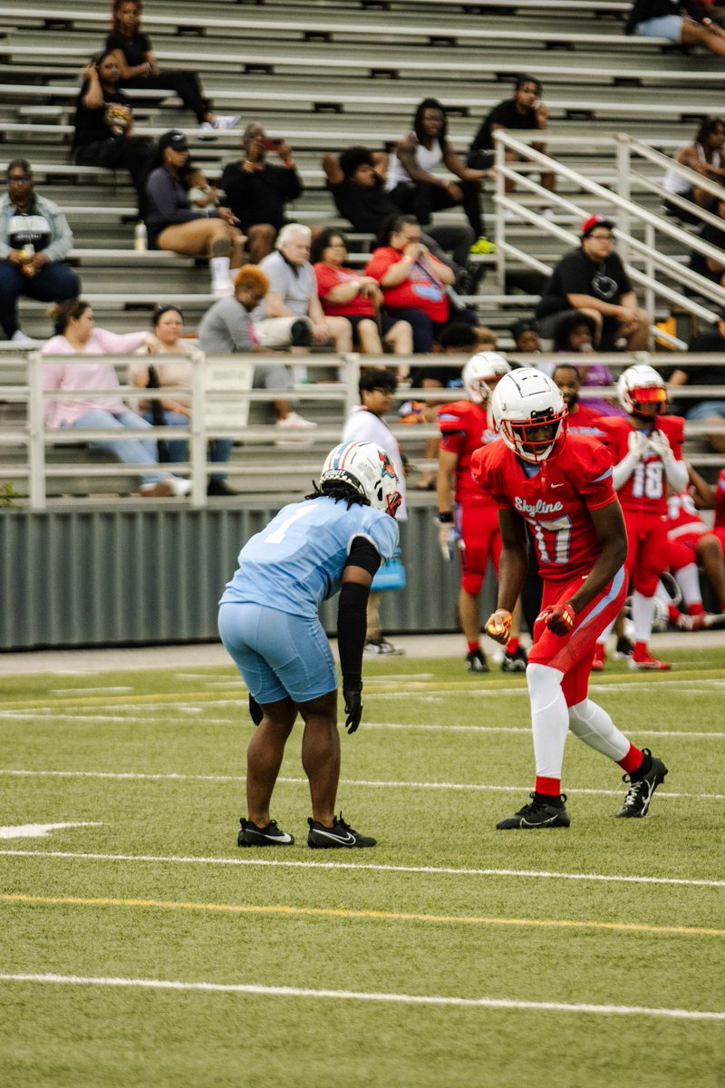 Thank You Jesus for another great spring ball! Turning it up even more this summer.
#SHARKSONLY
<a href="/Coach_Lowery14/">Terrence Lowery</a> <a href="/jrg1911/">JASON GARRETT | HC</a> <a href="/SKYLINEfb/">Skyline Football</a>