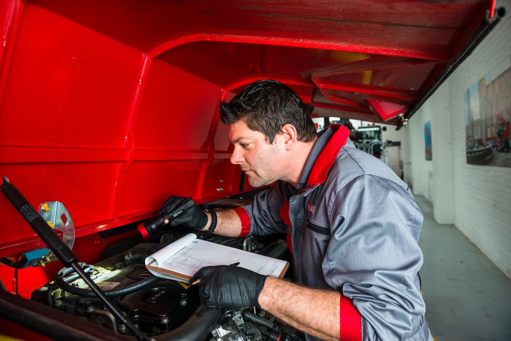 HSMmagazine's tweet image. HSM MAGAZINE - Trust experts, not algorithms hsmsearch.com/Trust-experts-… #thoroughexamination #logistics #handling #healthandsafety