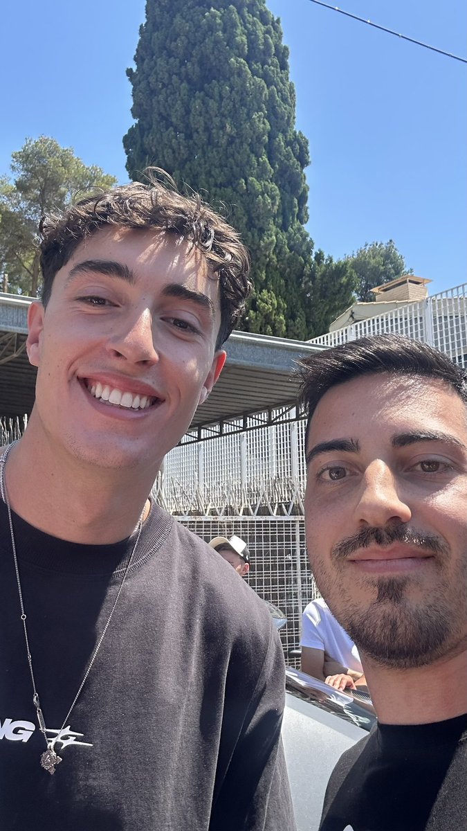 Con el number one <a href="/yosoyplex/">YoSoyPlex</a>