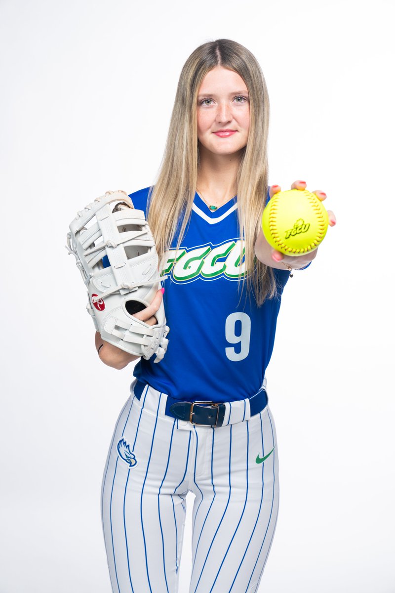 FGCU_Softball's tweet image. Happy Birthday Kate 🎉

#Wegles
