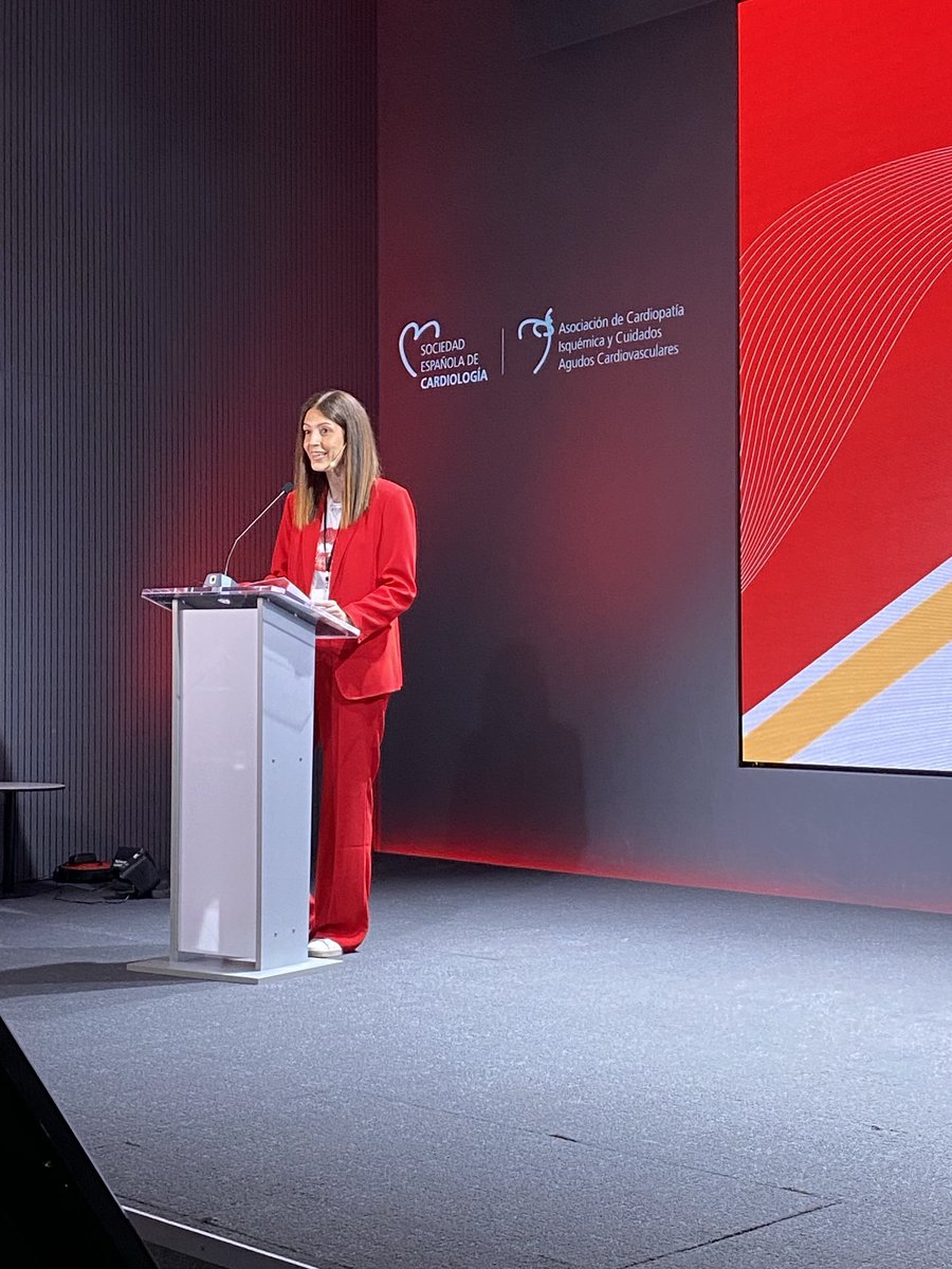 Rut Andrea (@randreariba_rut) on Twitter photo Nuestra Presi <a href="/Ana_Viana_T/">Ana Viana Tejedor</a> da la bienvenida a todos los asistentes, ponentes y moderadores <a href="/AgudosSEC/">Asociación CI y Cuidados Agudos Cardiovasculares</a> 🙌🙌🙌 Nuestra Presi <a href="/Ana_Viana_T/">Ana Viana Tejedor</a> da la bienvenida a todos los asistentes, ponentes y moderadores <a href="/AgudosSEC/">Asociación CI y Cuidados Agudos Cardiovasculares</a> 🙌🙌🙌