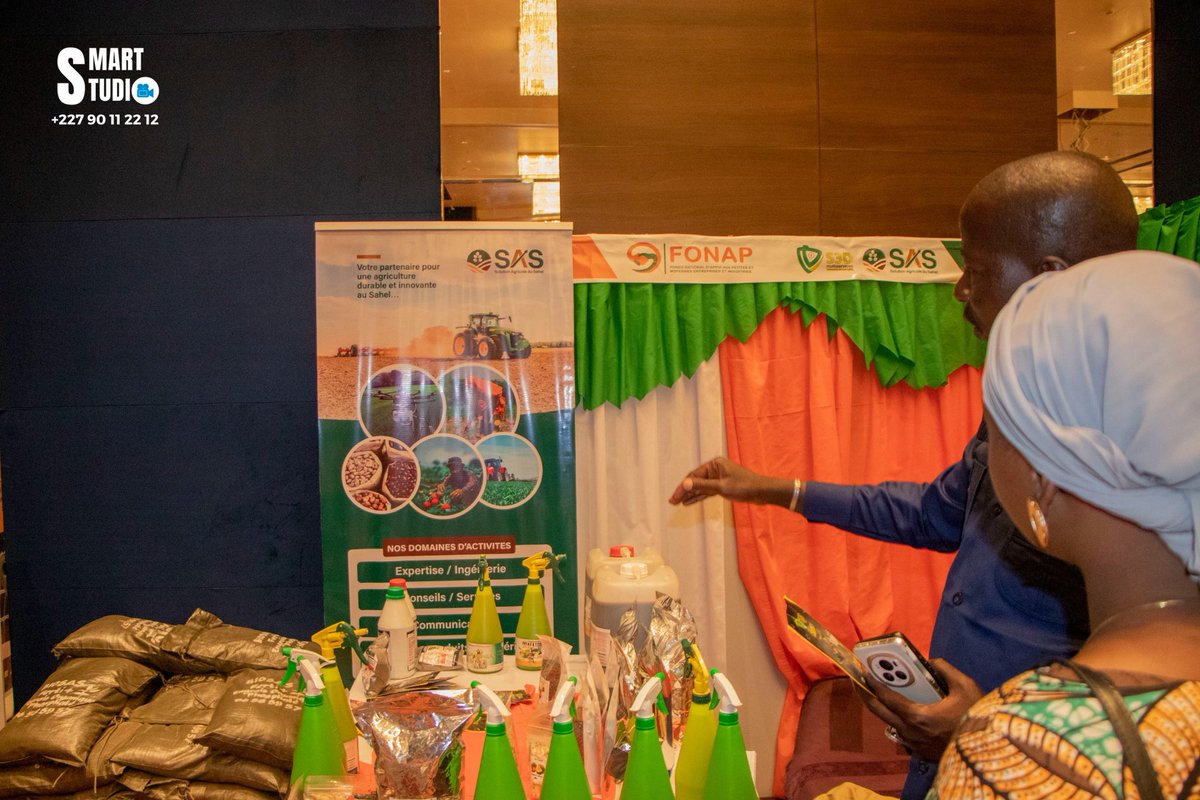 Le Salon 𝟏𝟎𝟎% 𝐌𝐚𝐝𝐞 𝐈𝐧 𝐍𝐢𝐠𝐞𝐫 bat son plein au Centre Mahatma Gandhi ! 

Entre créativité, saveurs et savoir-faire, les talents locaux sont à l’honneur.✨

Notre équipe y a fait un tour, portée par l’énergie et l’inventivité qui s’en dégagent.

𝐋𝐞 𝐍𝐢𝐠𝐞𝐫 🇳🇪