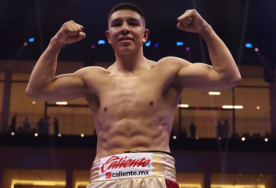 FightDisciples's tweet image. 😳 BREAKING NEWS 😳

Jaime Munguia has tested + for testosterone following his revenge win over Bruno Surace 4 weeks ago.

The latest in a catalogue of stars from Eddy Reynoso’s camp to fail a PED test, Munguia now has 10 days to request B-sample analysis.

#Munguia #boxing #PEDs