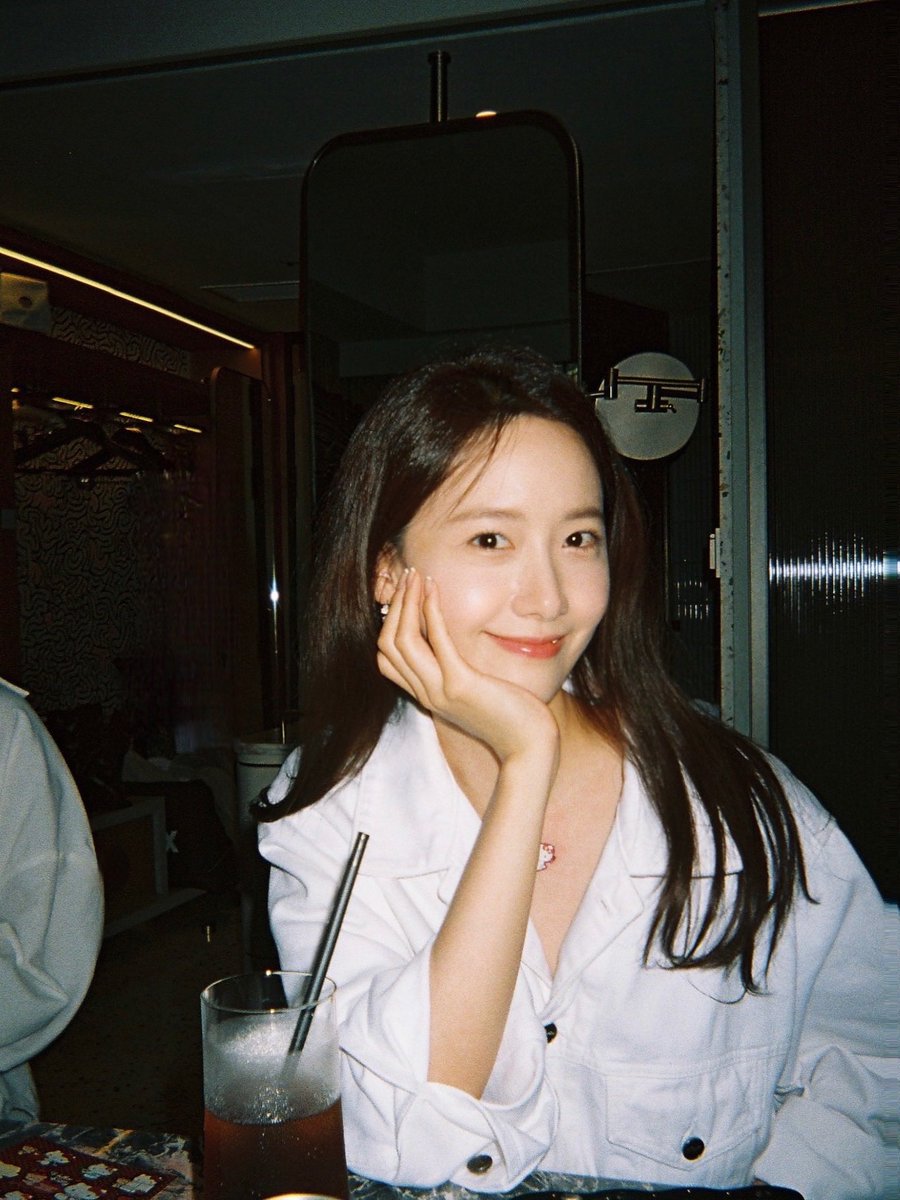 GG8_EDIT's tweet image. 융이 생일 축하해🎂🥂🦌
#PrettyCrazyYoonADay 
#윤아와함께라면폭군도악마도견딜수있어