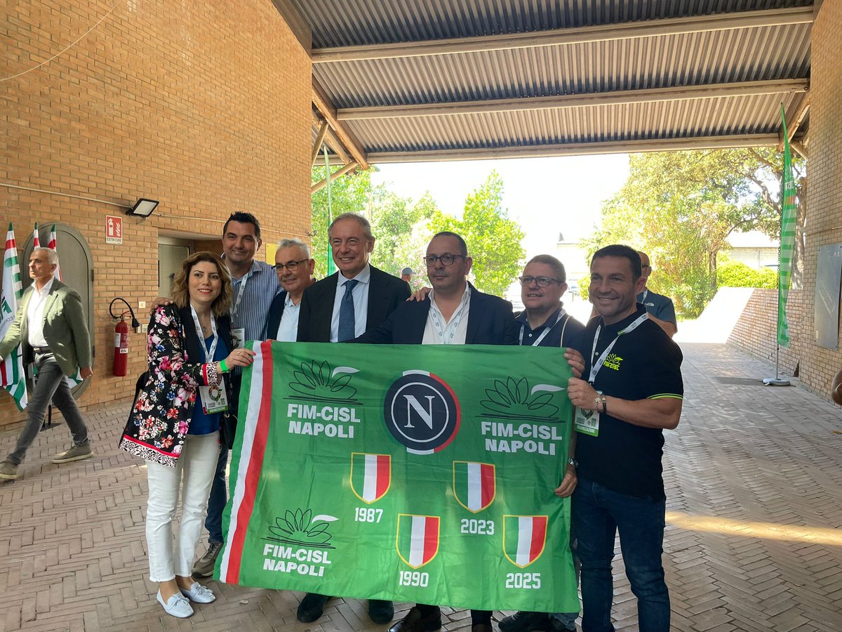 Il negoziato sui #dazi con gli #StatiUniti ha preso una direzione positiva grazie all’#Italia e alla #leadership di Giorgia Meloni, a partire dalla sua visita a #Washington, in coincidenza con l’avvio del confronto con la Commissione UE. L’Italia ha avuto un ruolo decisivo anche