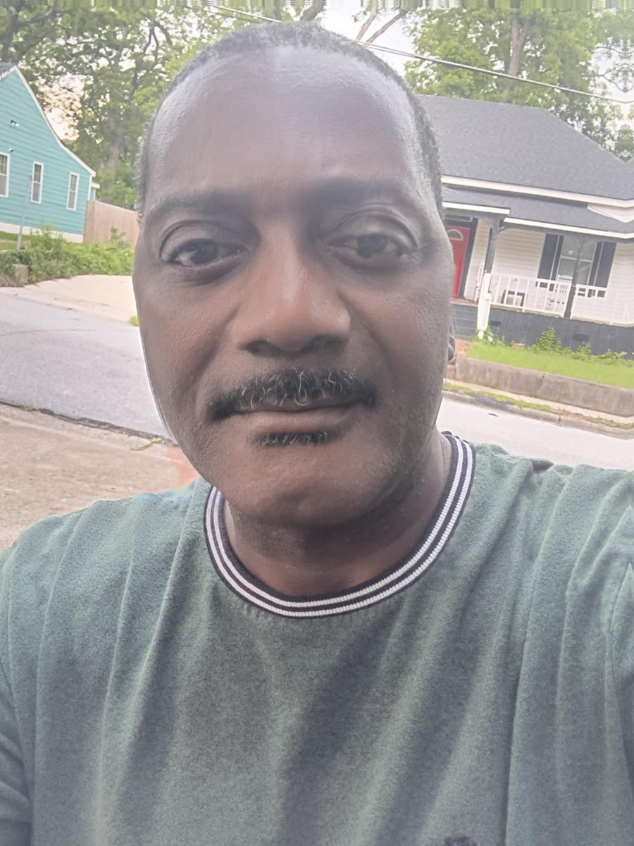 jamie55585's tweet photo. @EricaRN4USA @JudgeJeanine @realDonaldTrump Kenneth Grayer with Diddys lifestyle https://t.co/C98UROZ7Ze