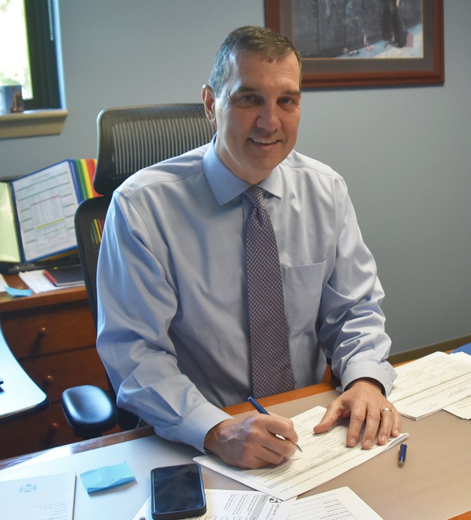 Breaking Barriers! See Dr. Thomas A. Gorman's May SUPERINTENDENT'S COLUMN. #MontvilleTownshipPublicSchools offers World Languages from elementary to high school. LEARN MORE: montville.net/breakingbarrie…
#EducateInspireEmpower <a href="/drtagorman/">Dr. Thomas A. Gorman</a>