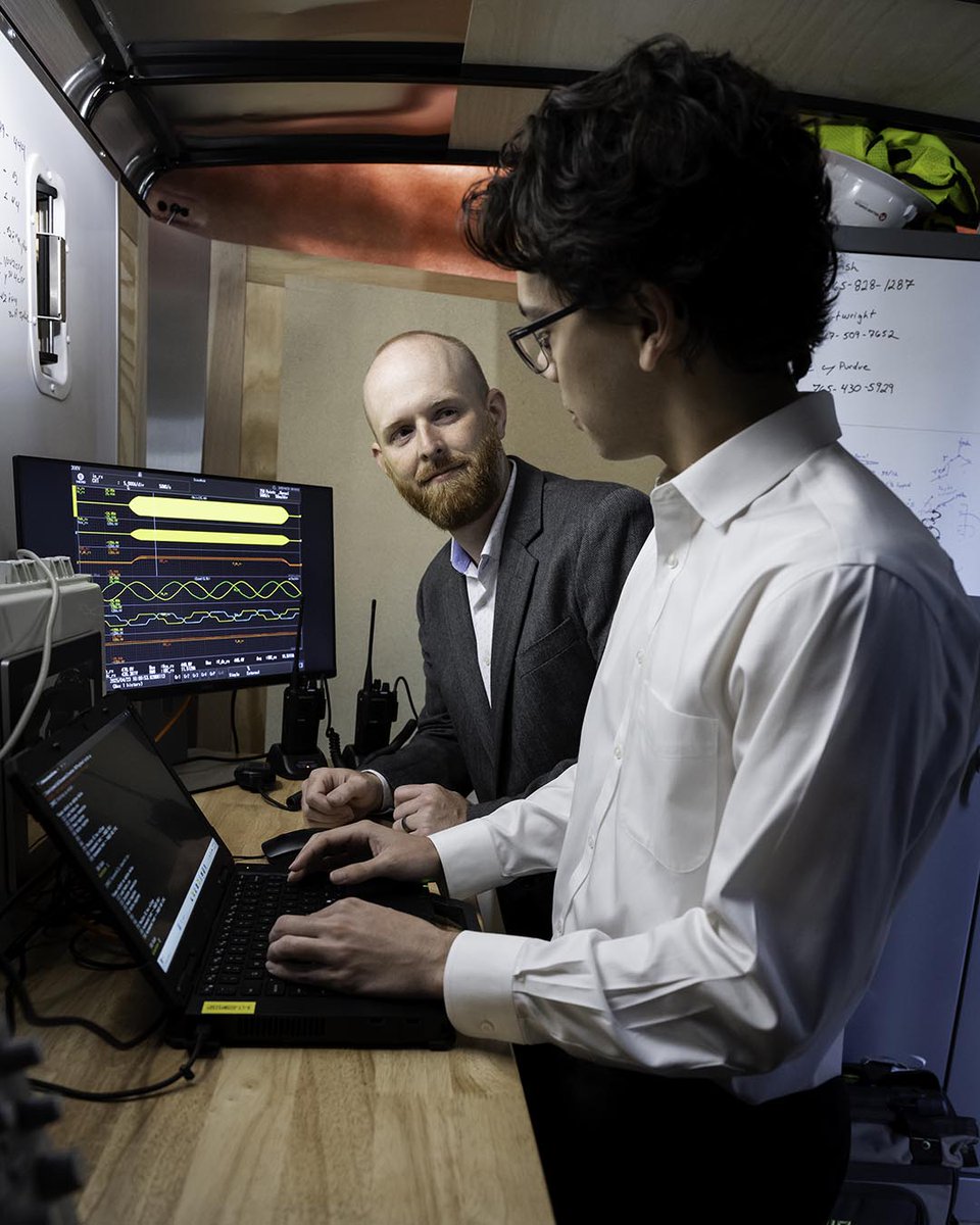 Purdue Engineering (@purdueengineers) on Twitter photo For their work on an EV-charging highway, a <a href="/PurdueECE/">PurdueECE</a> and <a href="/PurdueCCE/">Lyles School of Civil and Construction Engineering</a> team has received the <a href="/ieee_pes/">IEEE Power & Energy Society</a> Technology Innovation Award.
More about the the project — a partnership between <a href="/LifeAtPurdue/">Purdue University</a>, <a href="/INDOT/">INDOT</a> and <a href="/Cummins/">Cummins Inc.</a>: bit.ly/3Hjcml7
#TogetherWeWin #VictoriesAndHeroes For their work on an EV-charging highway, a <a href="/PurdueECE/">PurdueECE</a> and <a href="/PurdueCCE/">Lyles School of Civil and Construction Engineering</a> team has received the <a href="/ieee_pes/">IEEE Power & Energy Society</a> Technology Innovation Award.
More about the the project — a partnership between <a href="/LifeAtPurdue/">Purdue University</a>, <a href="/INDOT/">INDOT</a> and <a href="/Cummins/">Cummins Inc.</a>: bit.ly/3Hjcml7
#TogetherWeWin #VictoriesAndHeroes