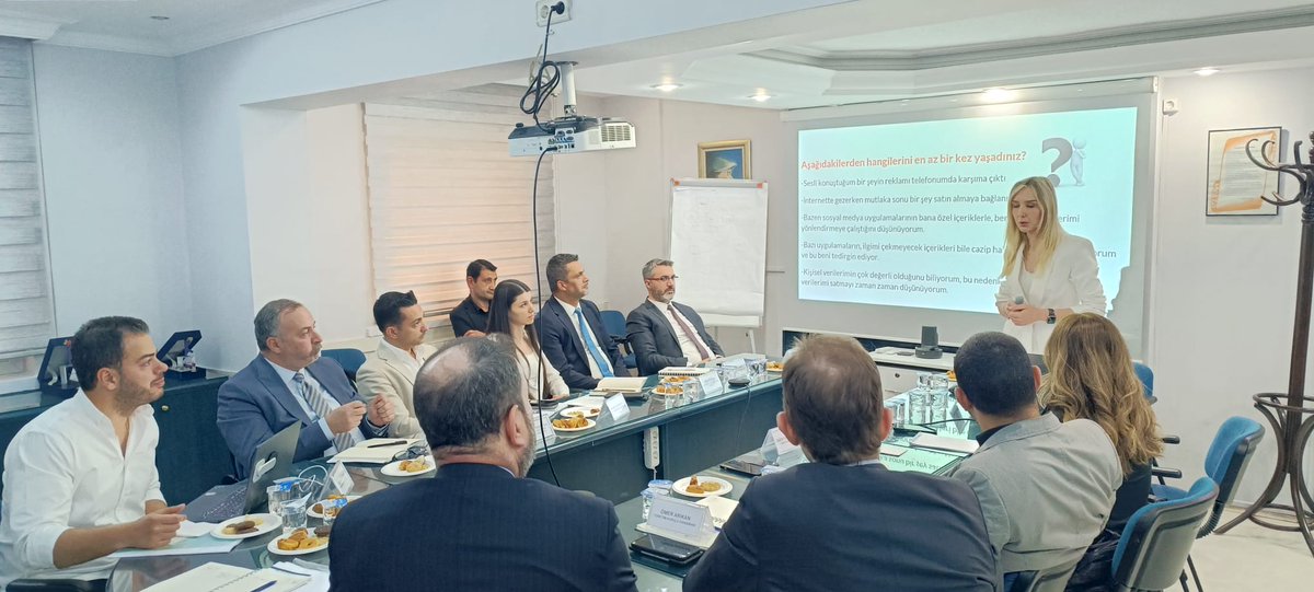 ANKÜSEM (@ankusem) on Twitter photo Doğan Jeotermal personeline yönelik, "Kişisel Verileri Koruma Eğitimi" 29 Mayıs 2025 tarihinde başlamıştır. <a href="/AnkaraUni/">Ankara Üniversitesi</a> Doğan Jeotermal personeline yönelik, "Kişisel Verileri Koruma Eğitimi" 29 Mayıs 2025 tarihinde başlamıştır. <a href="/AnkaraUni/">Ankara Üniversitesi</a>