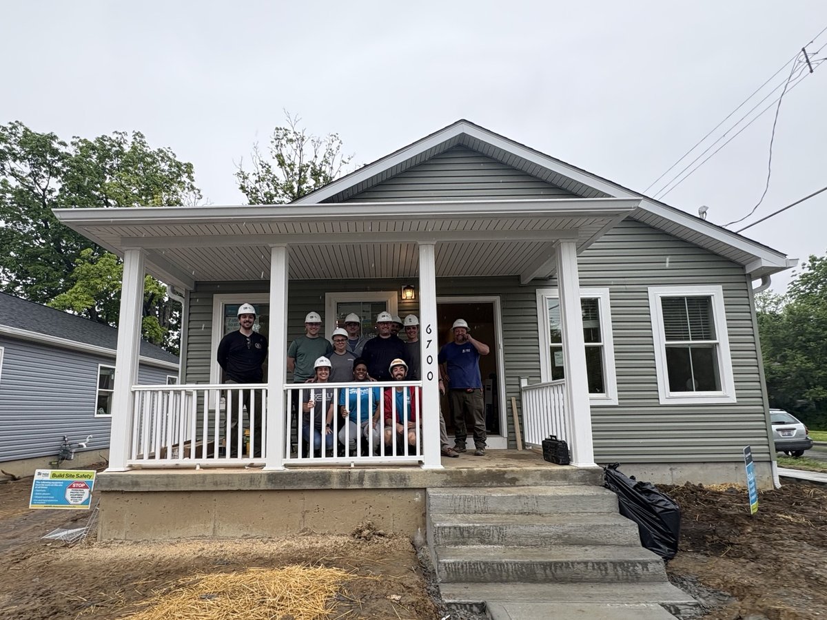 Recently, KLH employees rolled up their sleeves and volunteered with #HabitatForHumanity as part of our Keep Lending a Hand community service program. 🛠️  We’re proud to support causes that help people in need and grateful for our team’s dedication to service. 💙
