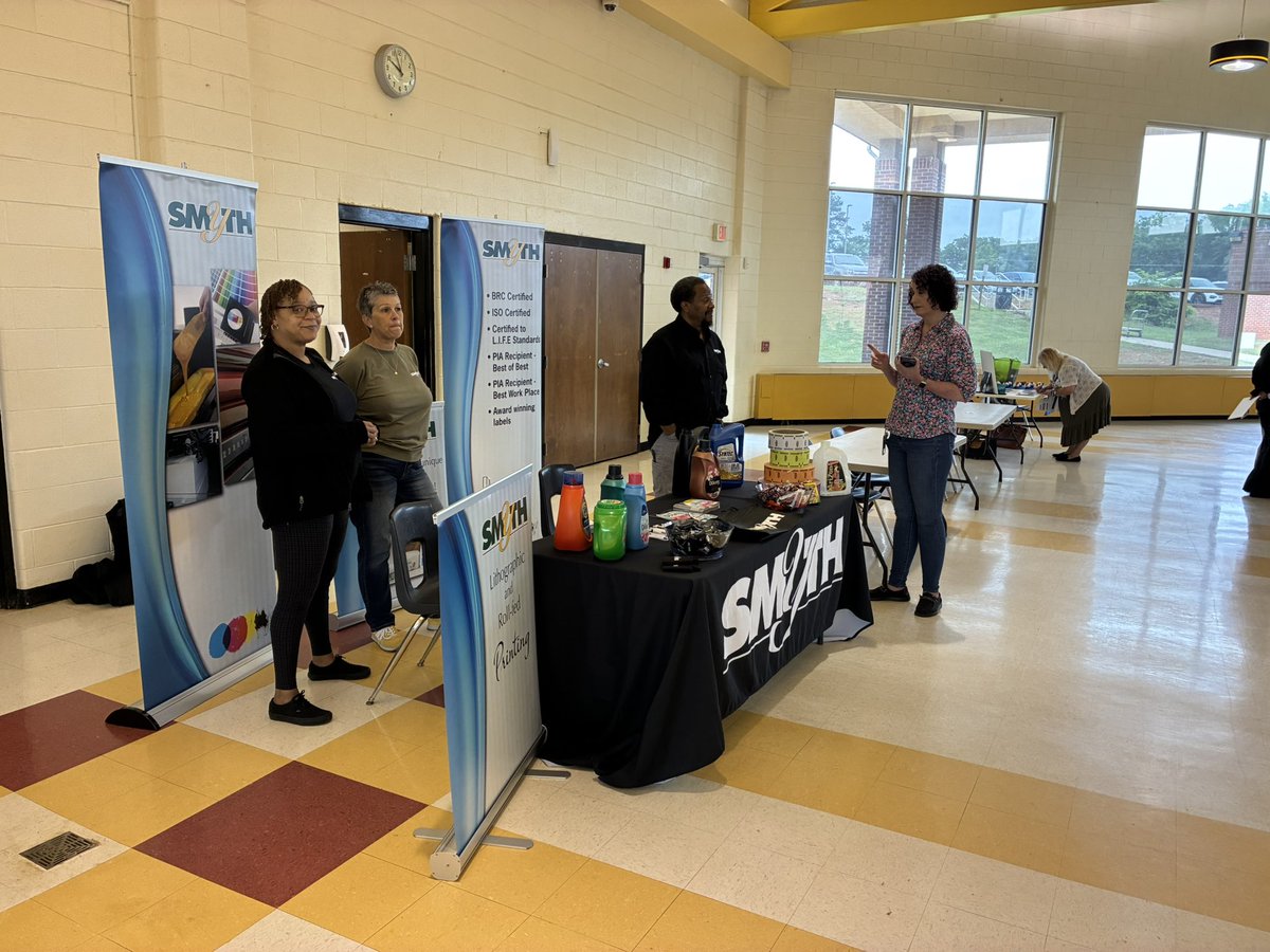 Some great employers are eager to meet with you today at the Moneta Job Fair￼! It’s happening from 10 AM until 2 PM at Staunton River High School. This event is free! Come out, grab lunch from a local food truck, and take the next step in your career!