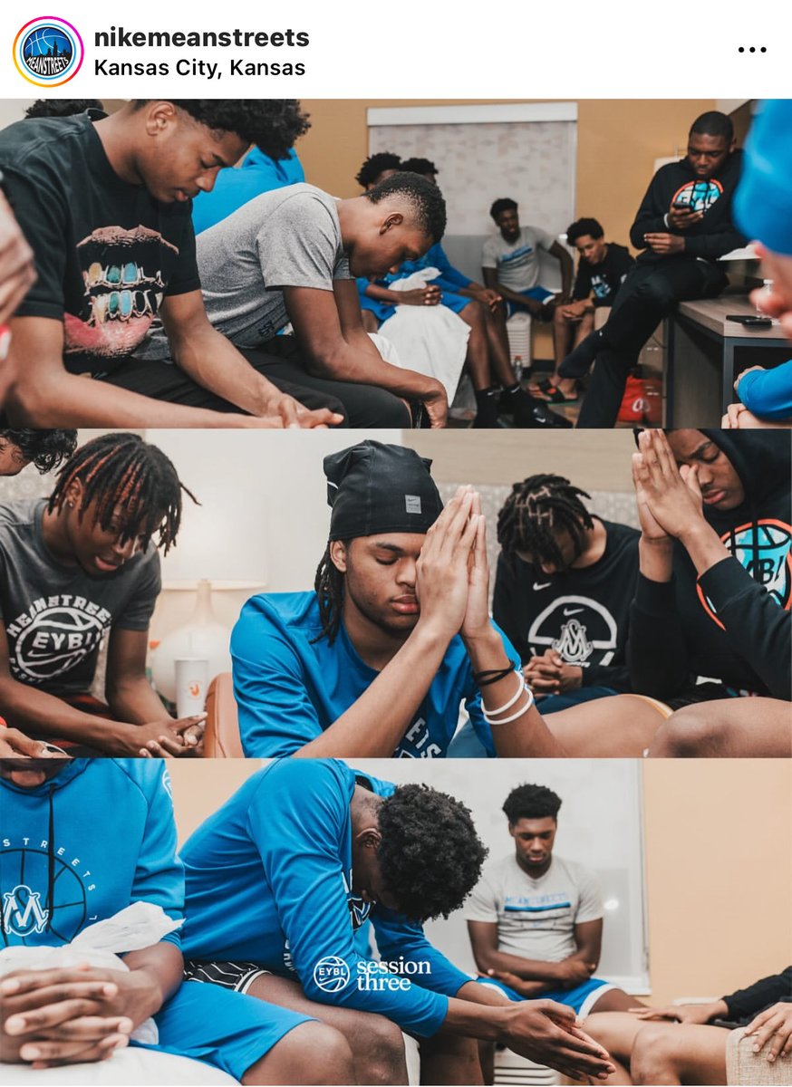 Tyrone Slaughter (@youngbbcoach) on Twitter photo A program that prays together stays together, <a href="/MeanstreetsEYB/">Nike Meanstreets</a> <a href="/NikeEYB/">EliteYouthBasketball</a> it’s bigger than basketball. A program that prays together stays together, <a href="/MeanstreetsEYB/">Nike Meanstreets</a> <a href="/NikeEYB/">EliteYouthBasketball</a> it’s bigger than basketball.