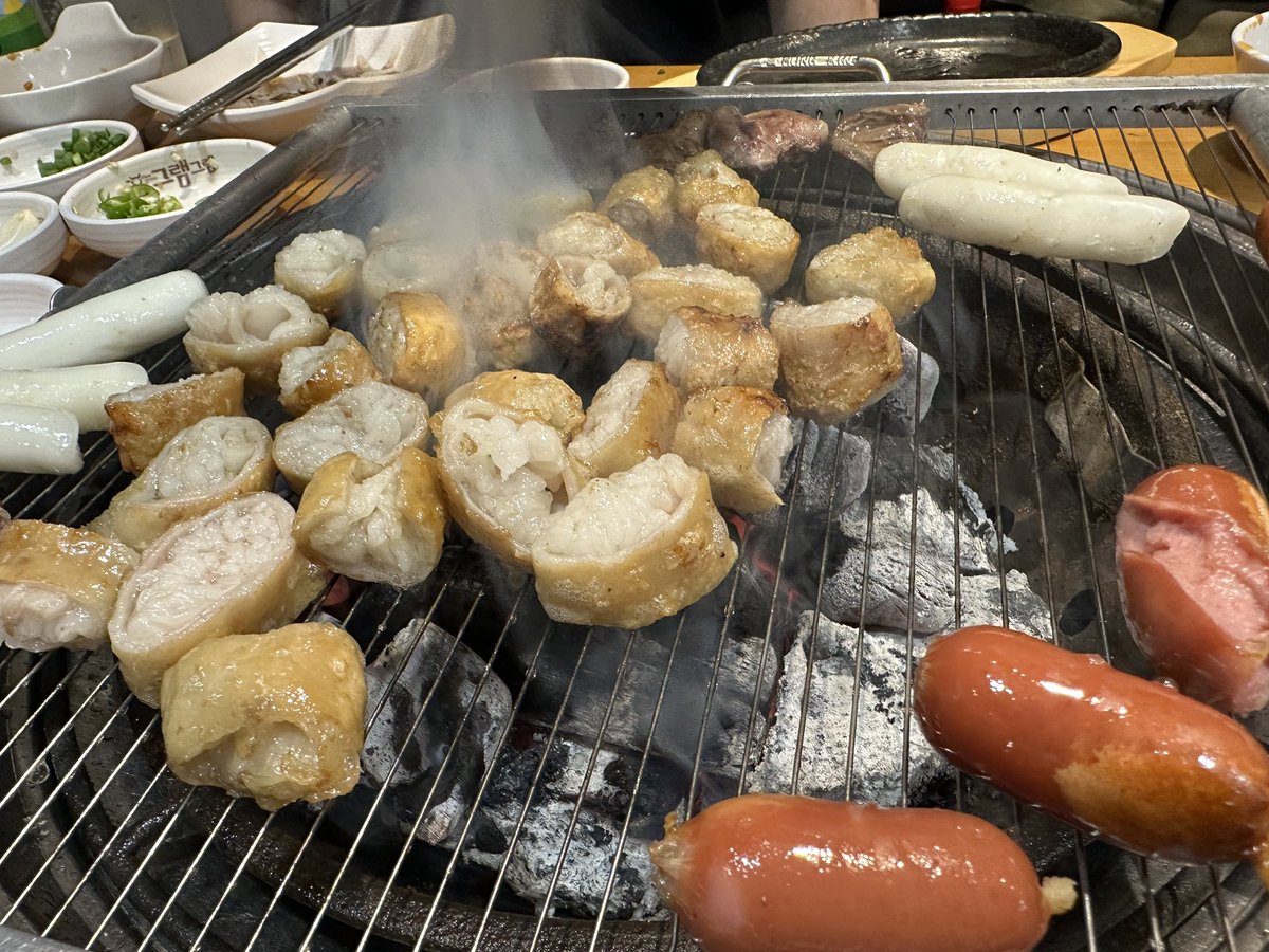 너무 맛있다…..😋😋😋 대구에 왔으면 막창을 먹어야지! 히히힛 >.<