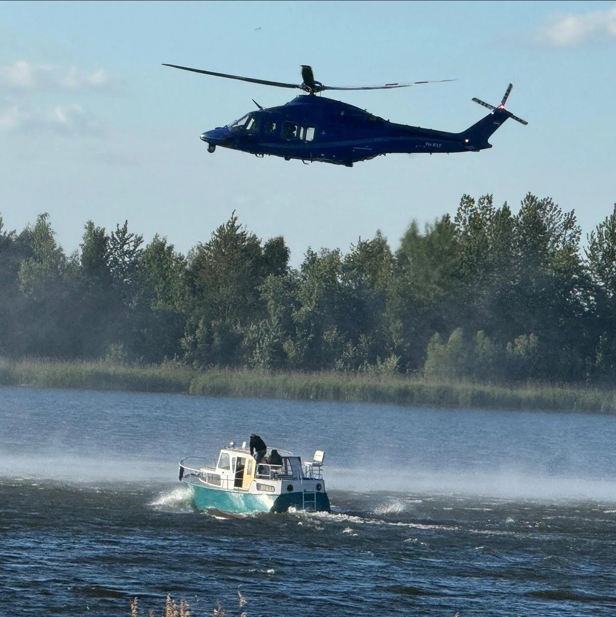 Verdachten aangehouden na bootdiefstal en achtervolging in Elburg