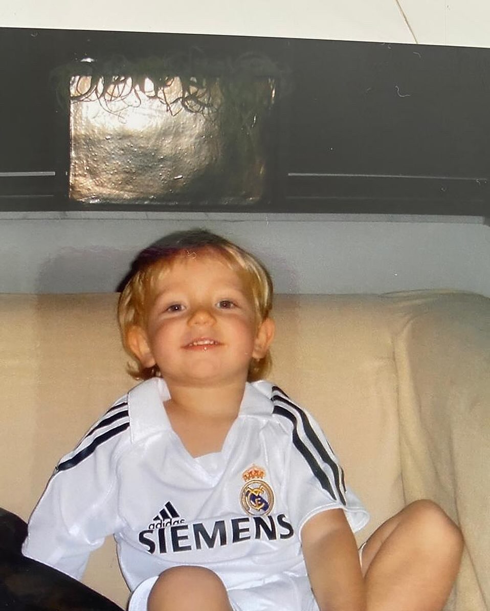 Follow back,like para que te mencioné en un tweet y Rt para llegar a más madridistas 🤍

<a href="/MurciaConLimon/">Murcia con Limón</a> 
<a href="/Alicanuch/">Alicanuchi</a> 
<a href="/Rodriguezrcde/">Rodríguez</a> 
<a href="/shenaja26/">Shenaja26</a>
<a href="/RM_CDMX/">🇲🇽(DUR4N)</a> 
@Alejand69808901 
<a href="/esifontes/">Eduardo Sifontes P.</a>  
<a href="/CallViniJr/">Don Vinicius Jr</a> 
<a href="/moustrylio/">Fer Chavez</a> 
<a href="/Minton2002/">Μιλτον</a> 
<a href="/VikiingThor/">Vł₭łł₦₲₮ⱧØⱤ⚡🇪🇸</a> 
<a href="/mbatotal9/">Mbatotal RM🐢🤍</a> 
<a href="/Luislabarca63/">Luis Labarca</a> 
<a href="/lptm77/">Vinicius Jr. Renacido</a>