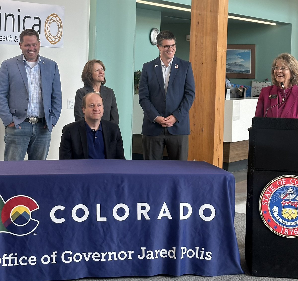 SB 290, now law, is a great example of how we can and should be working together for the benefit of Coloradans - a pragmatic &amp; meaningful solution

“The health of Coloradans is only as strong as the health of the providers who serve them”

#coleg #copolitics