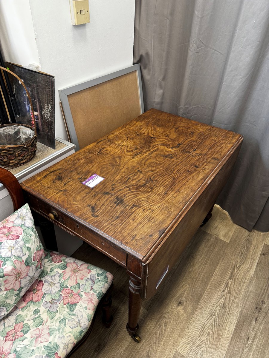 bethanychtrust's tweet image. Fed up of IKEA but wanting special furniture pieces that don't cost a fortune?
Welcome to the The Bethany Shop in Morningside!

Pop in store today! 🛍️

#edinburgh #secondhandfurniture #goodcause