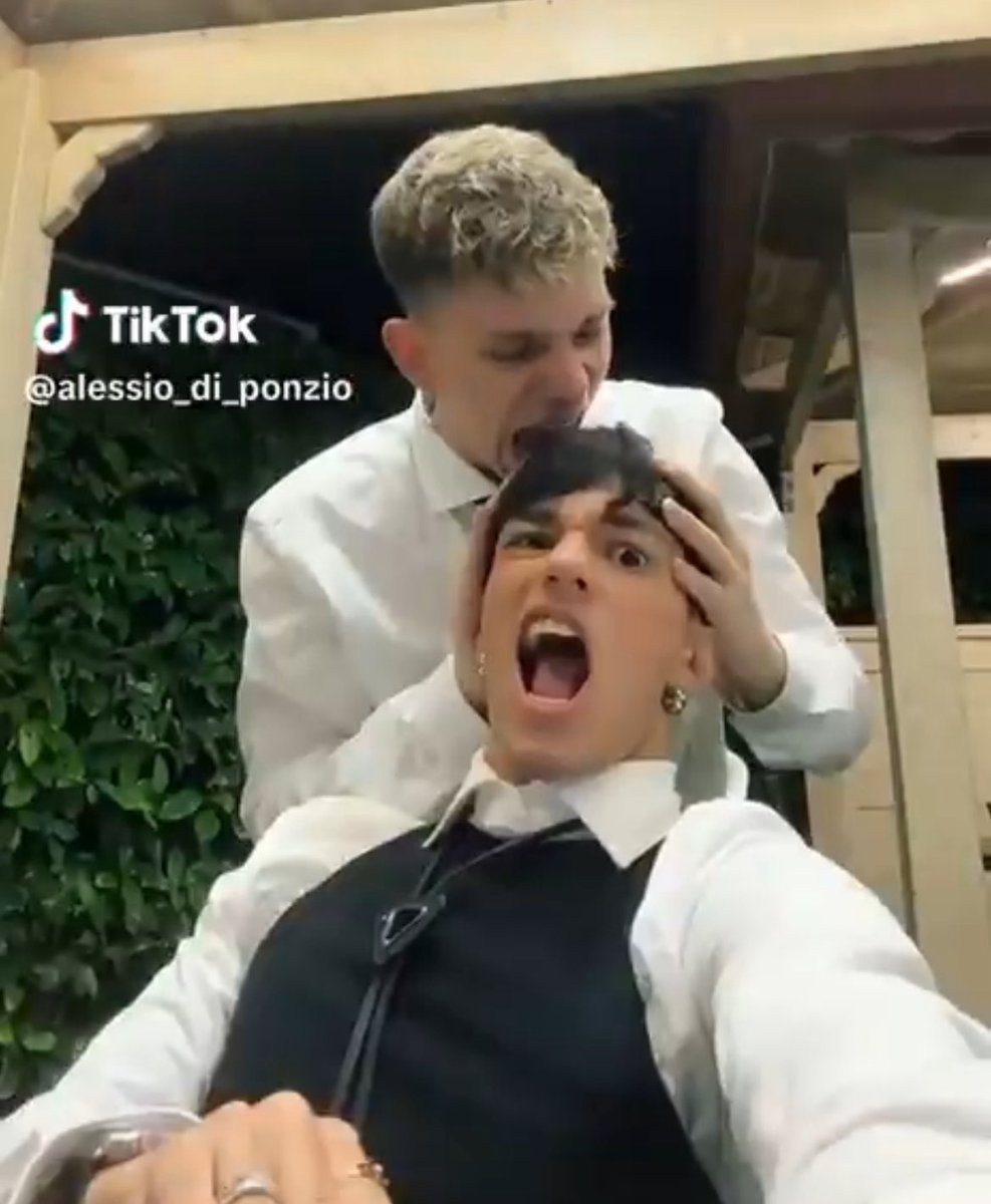 i’m so hungry i could eat daniele d-