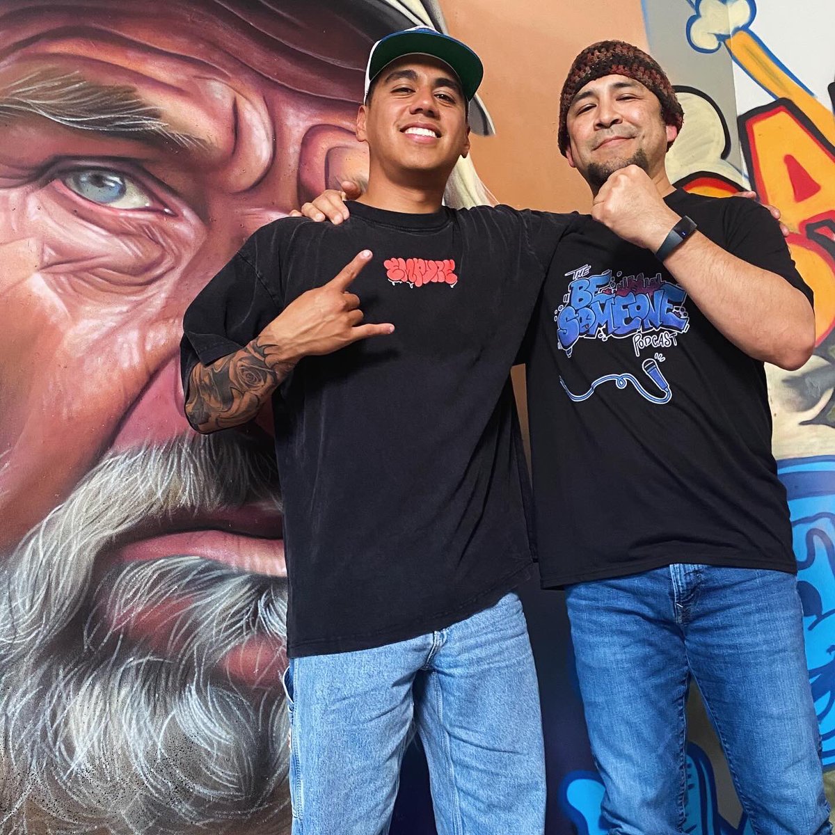 BeSomeone09's tweet image. Had the opportunity to chat with one of Houston’s best and brightest artist Floyd Mendoza. Keep your eyes peeled for episode 179 of The Be Someone Podcast 🎙️ in the coming days. #art #artist #podcast #fyp #houston