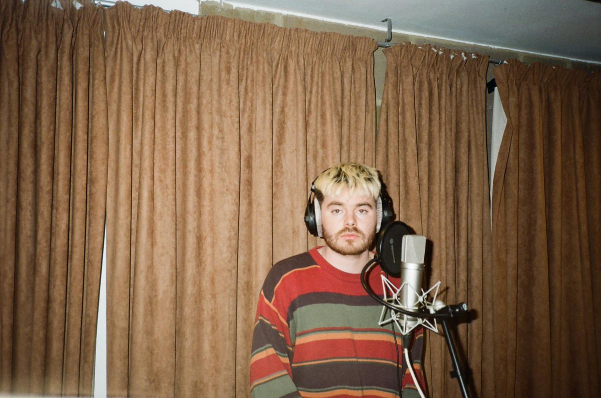 Suspire (@suspiretheband) on Twitter photo Nice one <a href="/NightshiftMag/">Nightshiftmusicmag</a> for our lovely review on ‘Sea to the Quay’
Photos include Sam’s live reaction to being told his harmonies sound like those of a sweet, soft female ! Nice one <a href="/NightshiftMag/">Nightshiftmusicmag</a> for our lovely review on ‘Sea to the Quay’
Photos include Sam’s live reaction to being told his harmonies sound like those of a sweet, soft female !