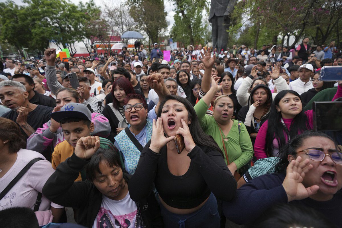 E. Eduardo Castillo (@eecastilloap) on Twitter photo Will Mexico's judicial elections hurt democracy or make the courts accountable? By <a href="/meganjanetsky/">Megan Janetsky</a> apnews.com/article/mexico… Will Mexico's judicial elections hurt democracy or make the courts accountable? By <a href="/meganjanetsky/">Megan Janetsky</a> apnews.com/article/mexico…