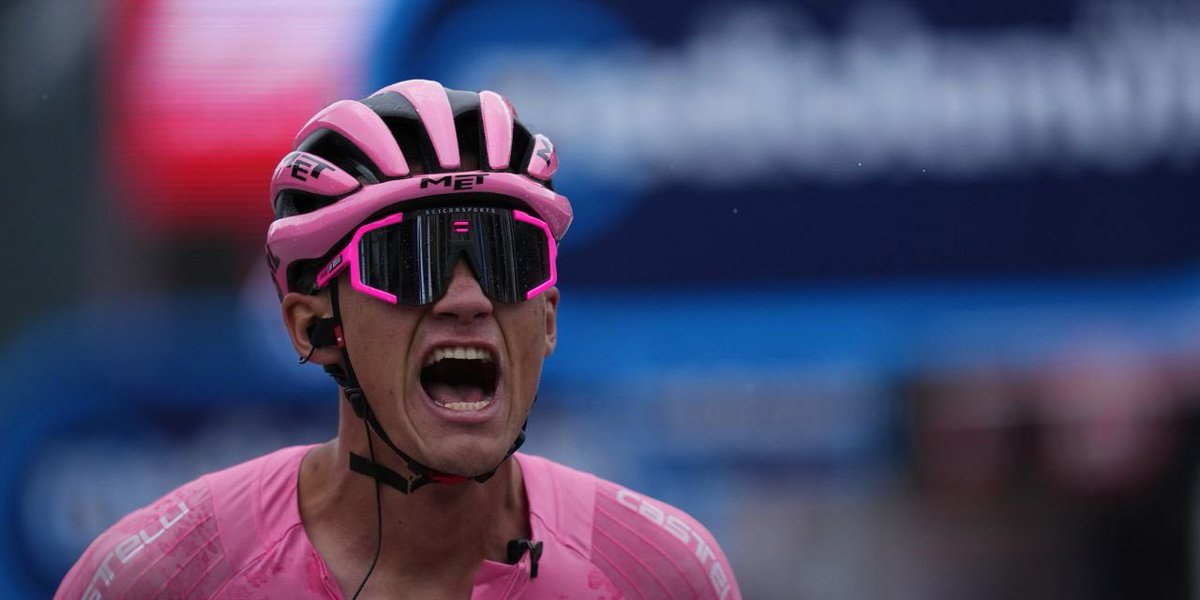 CONADE (@conadeoficial) on Twitter photo ¡Felicidades a Isaac del Toro! 🚴♂️
Eres fruto de la #OlimpiadaNacional, creada por la CONADE, y hoy haces historia al conquistar la etapa 17 del Giro de Italia 2025.
Por encargo de nuestra presidentA <a href="/Claudiashein/">Claudia Sheinbaum Pardo</a> apoyaremos el deporte desde lo social hasta el alto rendimiento. ¡Felicidades a Isaac del Toro! 🚴♂️
Eres fruto de la #OlimpiadaNacional, creada por la CONADE, y hoy haces historia al conquistar la etapa 17 del Giro de Italia 2025.
Por encargo de nuestra presidentA <a href="/Claudiashein/">Claudia Sheinbaum Pardo</a> apoyaremos el deporte desde lo social hasta el alto rendimiento.