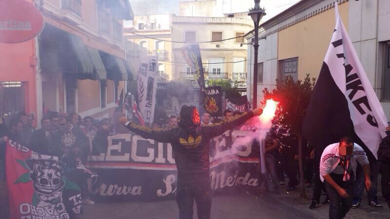 El domingo más que nunca, hidrátate bien con tus colegas y camina junto a Legiones Sur al recibimiento al equipo en el Romano.