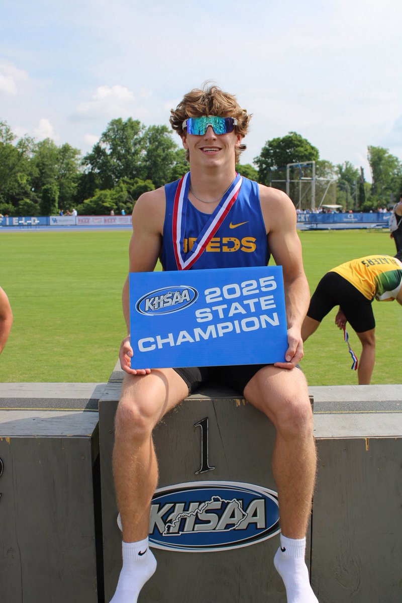 KHSAA Main (@khsaa) on Twitter photo Congrats to Class 1A state champions. #khstr
📸 <a href="/MSHeartland_/">MileSplit Heartland</a> <a href="/jenschoenegge/">JenniferSchoeneggePhotography</a> Kelly Crume Congrats to Class 1A state champions. #khstr
📸 <a href="/MSHeartland_/">MileSplit Heartland</a> <a href="/jenschoenegge/">JenniferSchoeneggePhotography</a> Kelly Crume