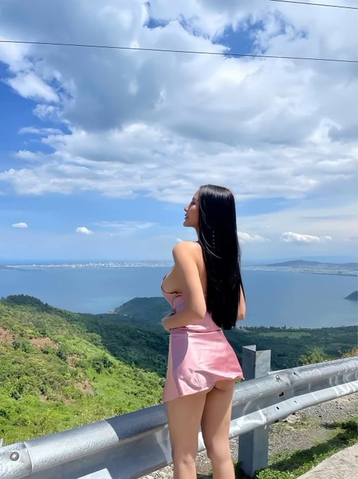 Em cái gì cũng dỡ , nhưng giỏi nhất là làm anh bắn