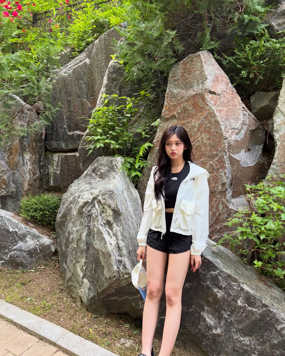 leeseo instagram update