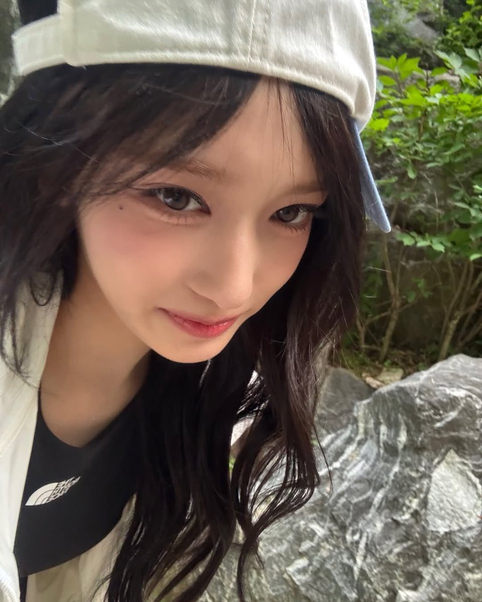 leeseo instagram update