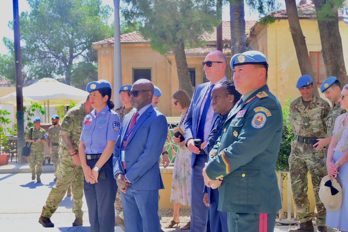 UN_CYPRUS's tweet photo. 2/🧵 “As we honour peacekeepers worldwide, we recognize their resilience in the face of modern threats like disinformation, terrorism, and political divisions, and their adaptability to evolving changes. Yet, here in Cyprus, we see that their work continues to make a difference in the lives of Cypriots,” stated Stewart. #PKDay #A4P 

Full article 👇 https://t.co/IlFxx0BBhv