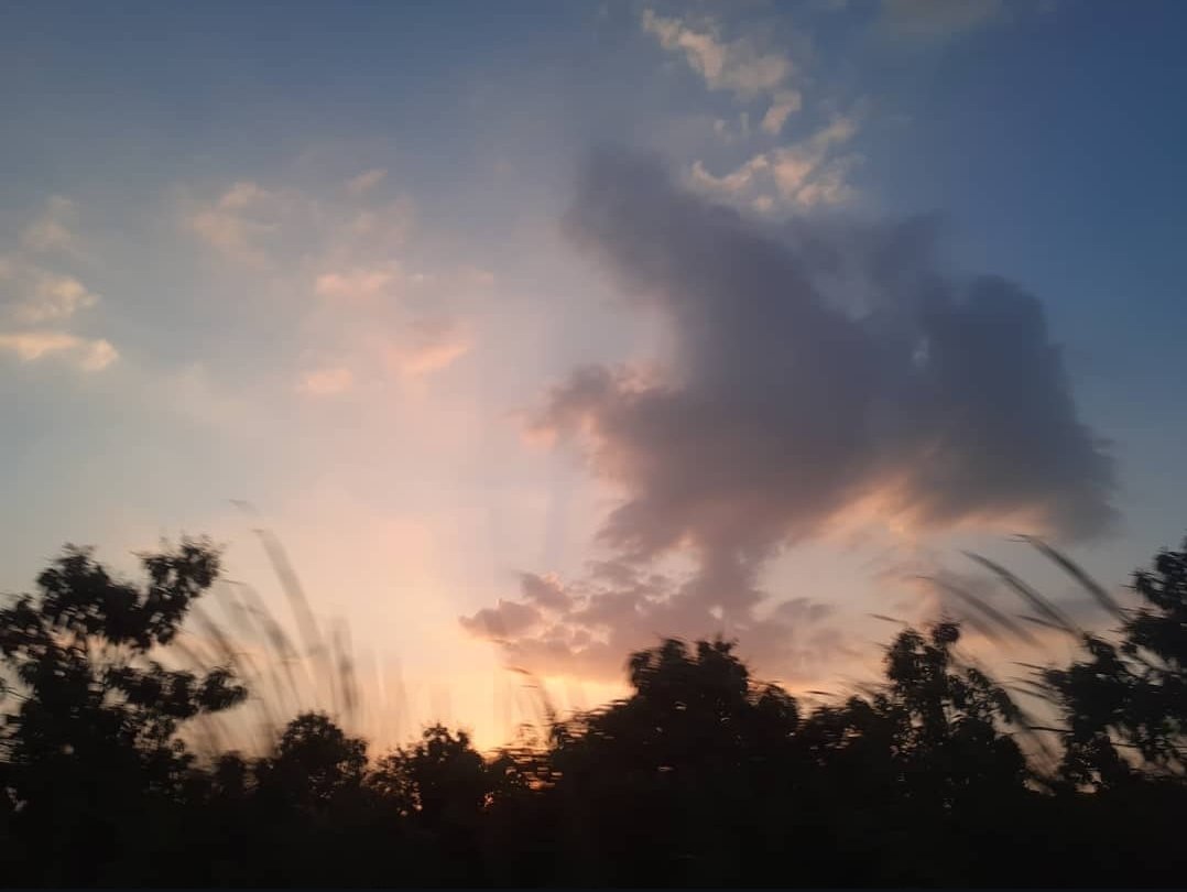 Alucien_Channel's tweet photo. 🌅 #SkytoLucien https://t.co/2YCweYY4ER