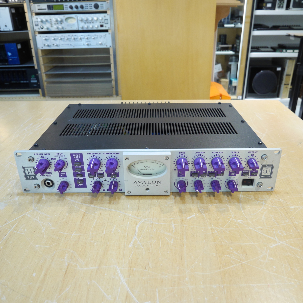 Avalon「VT-737」が中古フラッシュセールで税込¥249,800！ オプト