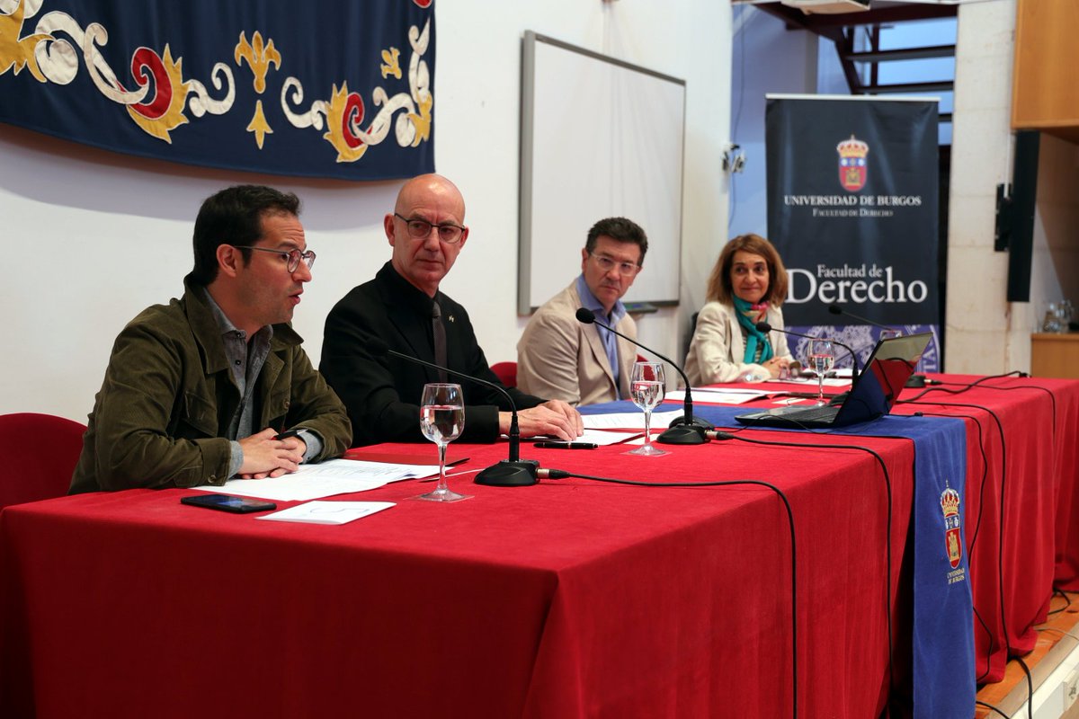 #Noticias_UBU | Cincuenta investigadores analizan en la UBU los fenómenos migratorios

El Comité de Migraciones de la Federación Española de Sociología celebra su IV Reunión Intercongresos con el naufragio de La Restinga en la retina.

►ubu.es/noticias/cincu…