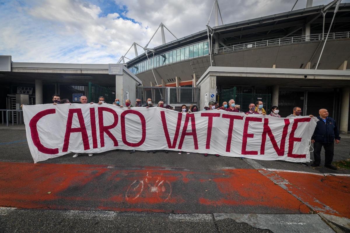 The endless shame of Cairo’s Torino: another disgraceful season, a poor coach thrown to the wolves, and the club’s history and fans’ passion trampled once again
Urbano Cairo has been in charge of the granata club for 19 seasons: like De Laurentiis, who, starting from Serie C in