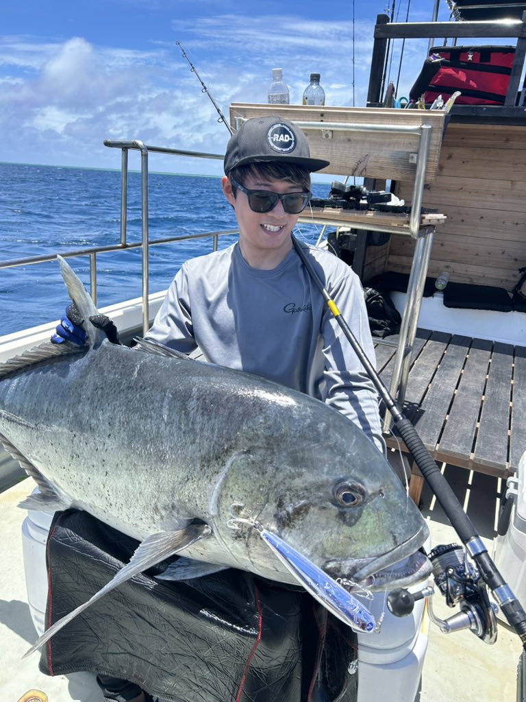 上総介⭐ 本日愛車のzx4が次のオーナーへと旅立ちました。 今まで観てくれていた