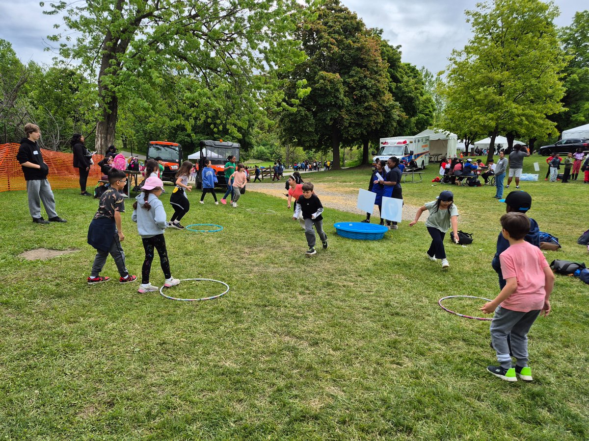 Ms. Howells tweet media