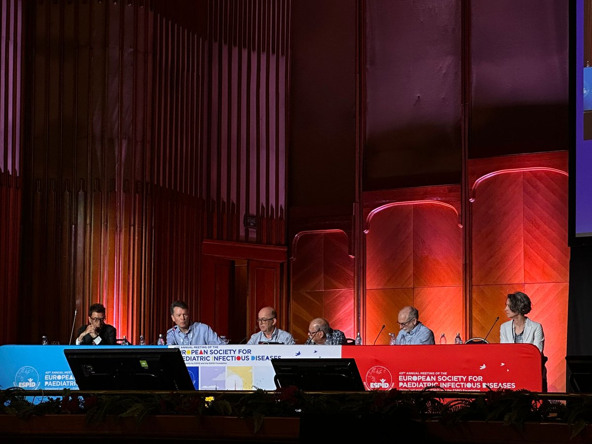 St George's Vaccine Institute (@stgeorges_vi) on Twitter photo This week on <a href="/ESPIDsociety/">ESPIDSociety</a> , our very own Professor Paul Heath, from the #SGVI, presented on Group B Streptococcus (#GBS) and the current status of GBS vaccines in the UK.
#ESPID2025 #PIDs #ChildHealth #PaediatricInfectiousDiseases #ESPIDInspires This week on <a href="/ESPIDsociety/">ESPIDSociety</a> , our very own Professor Paul Heath, from the #SGVI, presented on Group B Streptococcus (#GBS) and the current status of GBS vaccines in the UK.
#ESPID2025 #PIDs #ChildHealth #PaediatricInfectiousDiseases #ESPIDInspires